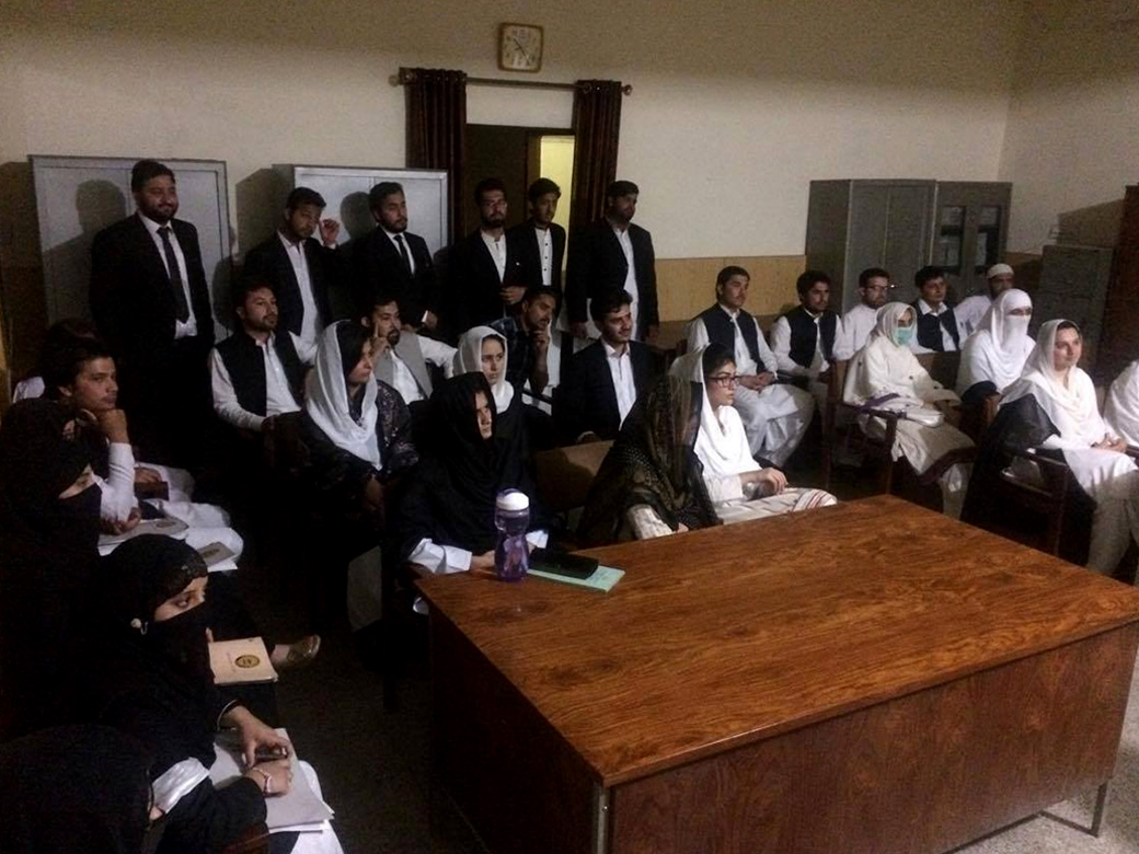 A session on the decorum of court at Ehtesab Court, Peshawar at Peshawar High Court.